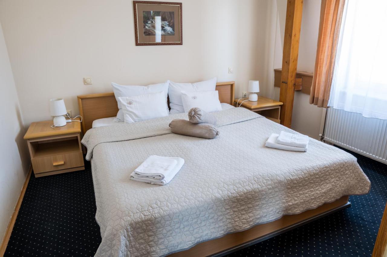 Garni Hotel Panorama Lux Nis Ngoại thất bức ảnh