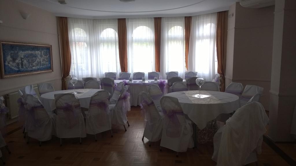 Garni Hotel Panorama Lux Nis Ngoại thất bức ảnh