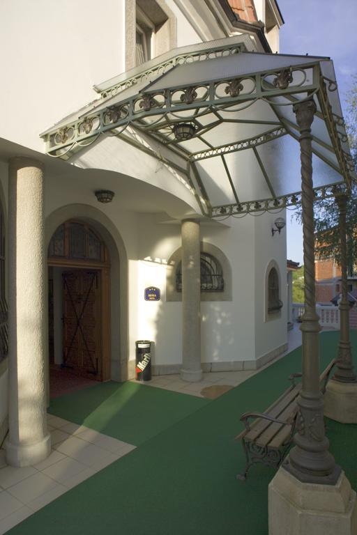 Garni Hotel Panorama Lux Nis Ngoại thất bức ảnh